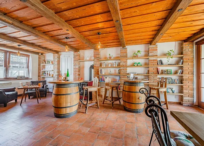 Zabinec - Penzion, Vinoteka Konukevi